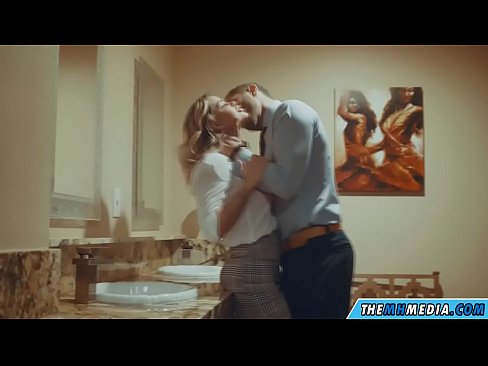❤️ Apabila awek berambut perang menggoda anda di tandas awam ❤️❌ Lucah pada ms.fuxporn-com.ru ❤